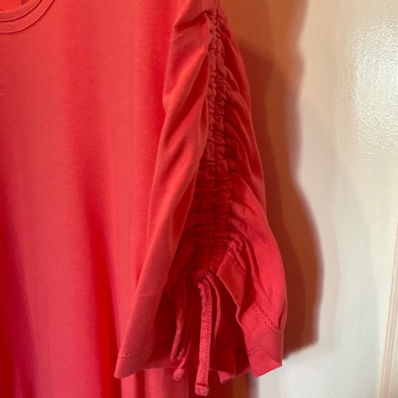 Karen Scott coral tee with rouched shoulder detail, XL - Picture 3 of 6